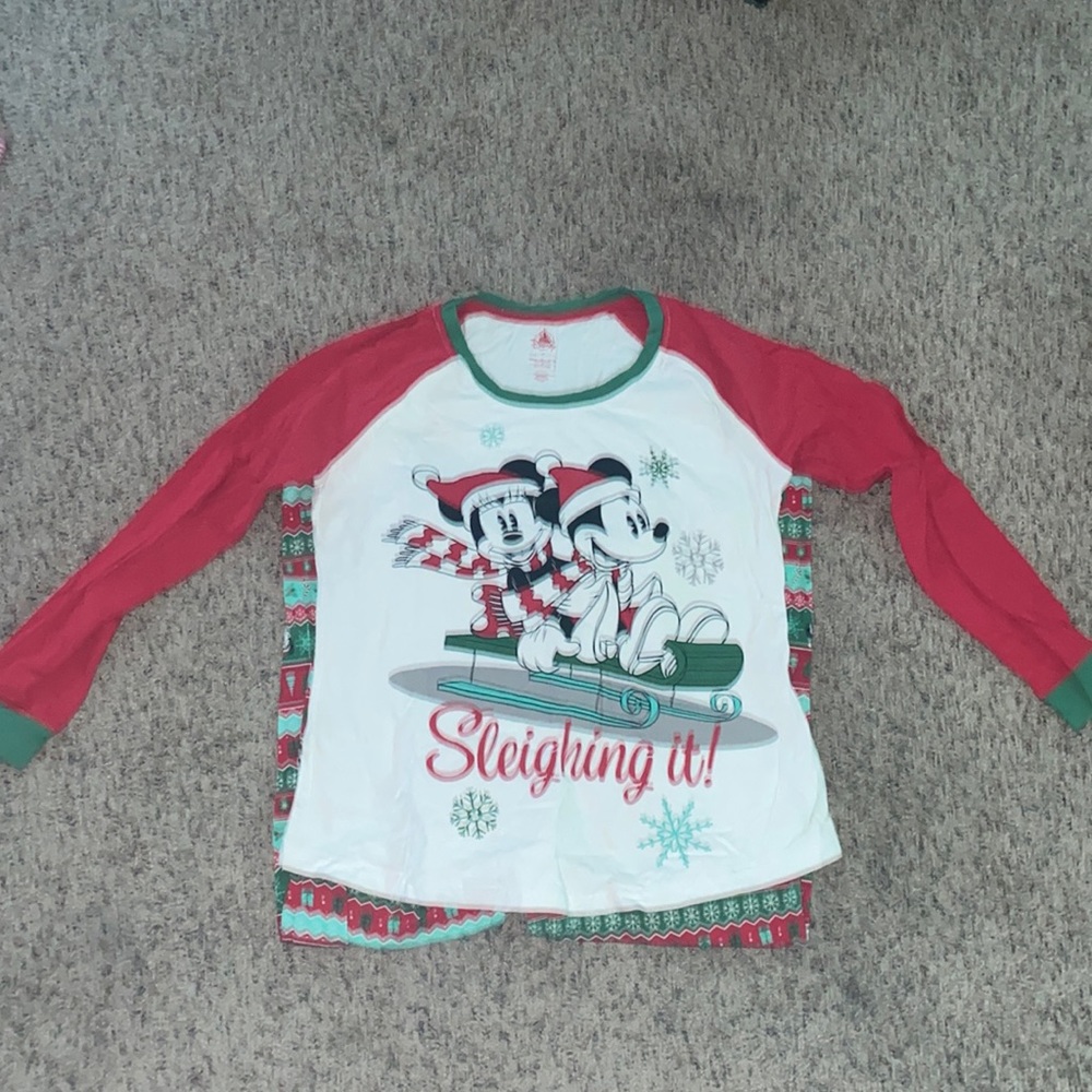 Mickey pajamas - Picture 4 of 7